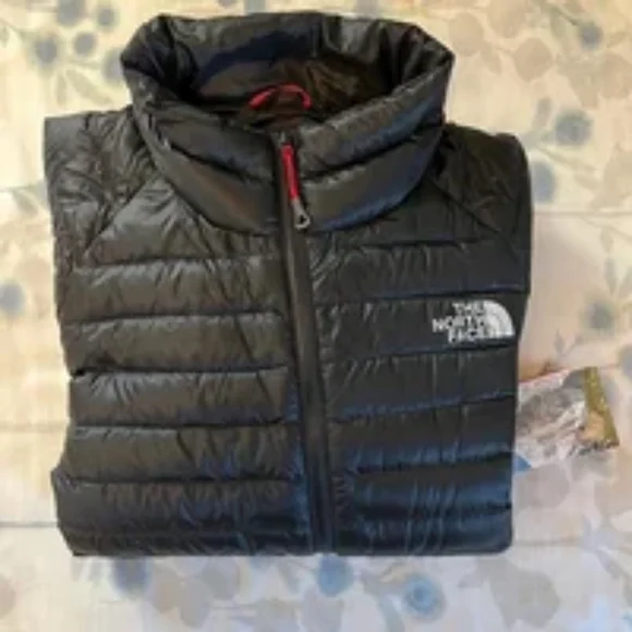North Face Black Quince Jacket Size Medium Brand New With Tags.